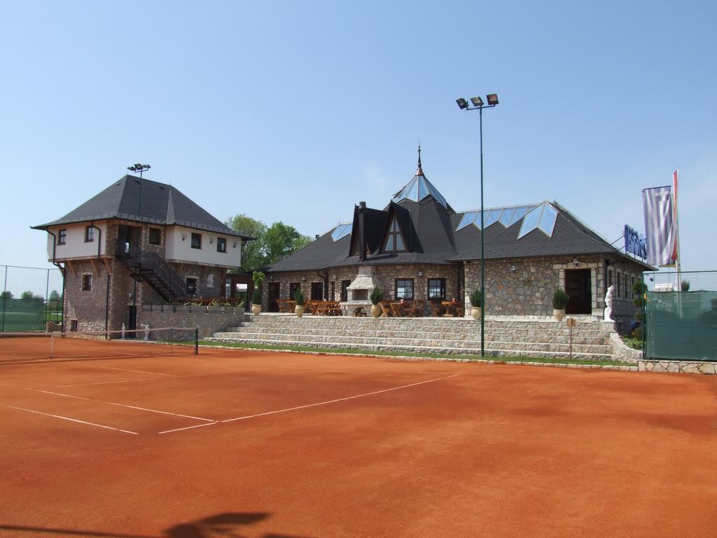 Ethno Village Stanisici Bijeljina Bagian luar foto