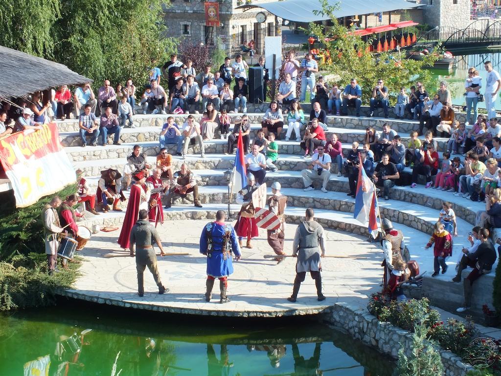 Ethno Village Stanisici Bijeljina Bagian luar foto
